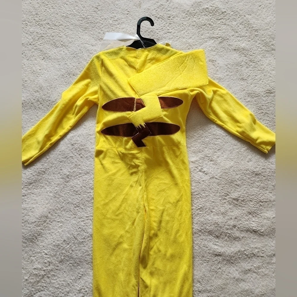 New Pikachu Pokemon Classic Child Halloween Costume size M 7/8